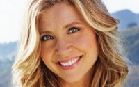 Celebrity Birthdays - Sarah Chalke (1976)